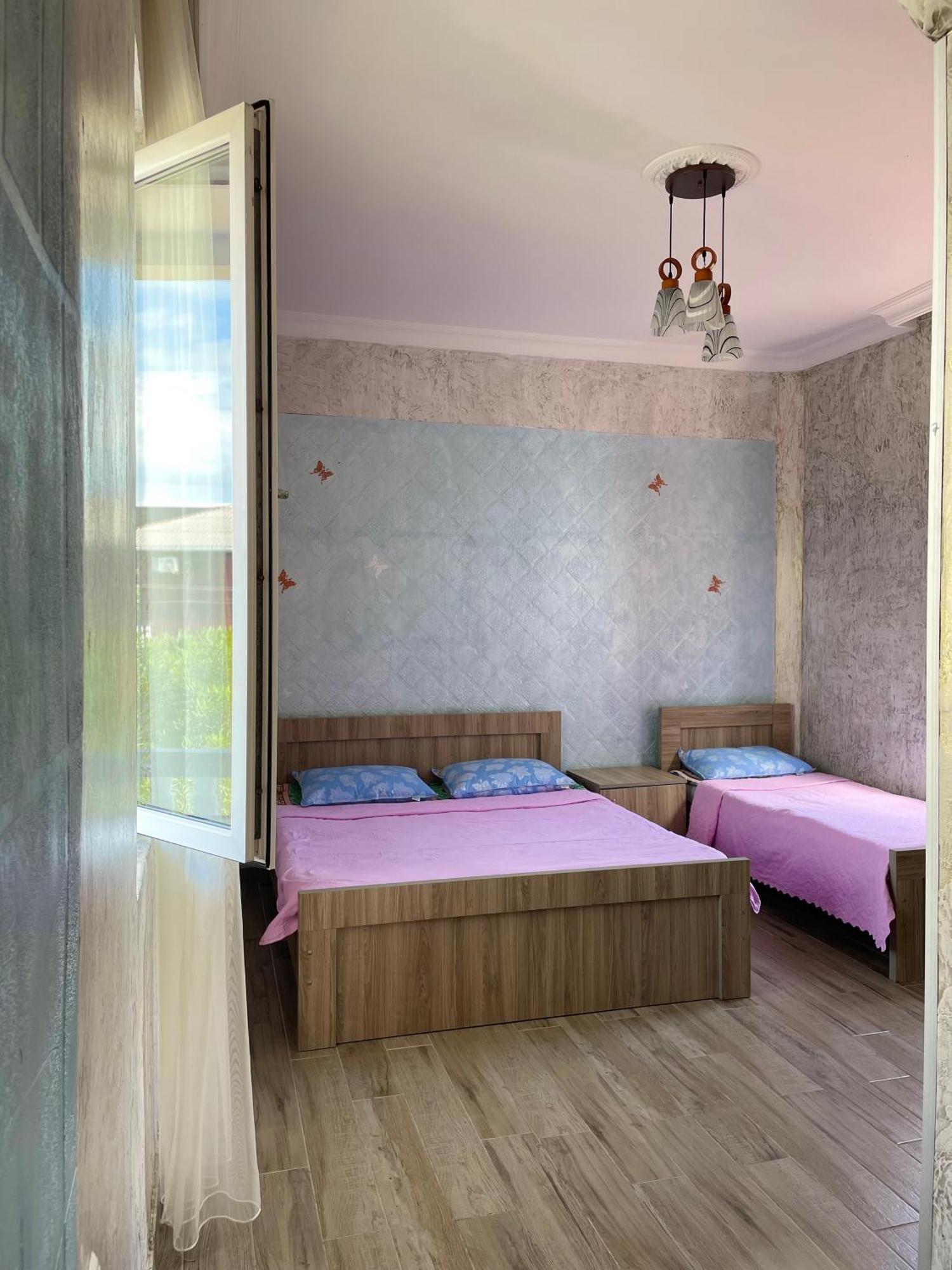 Hotel Sun Kissed à Kobuleti Extérieur photo